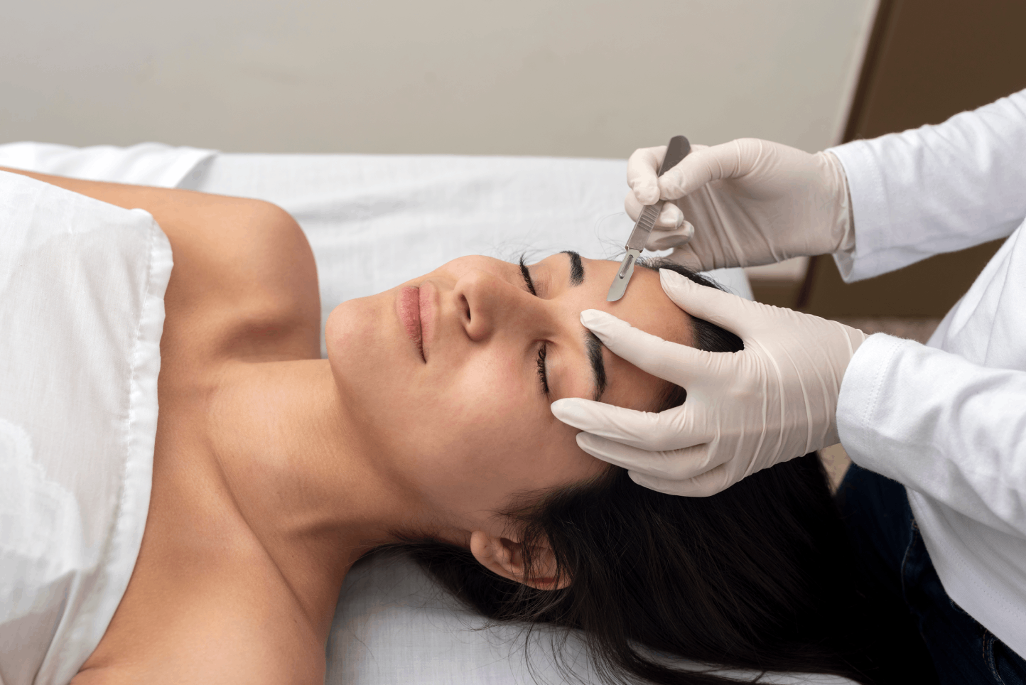 Achieve Flawless Skin With Dermaplaning