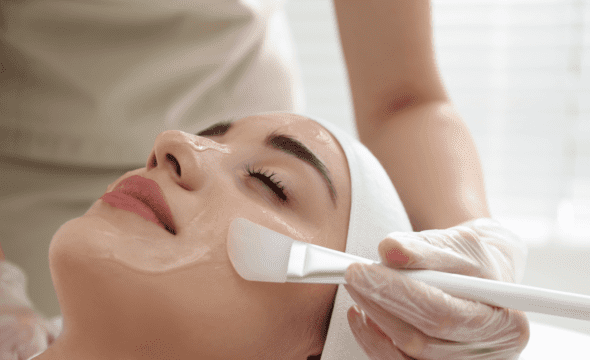 Chemical Peels vs. Microneedling: Key Differences Explained